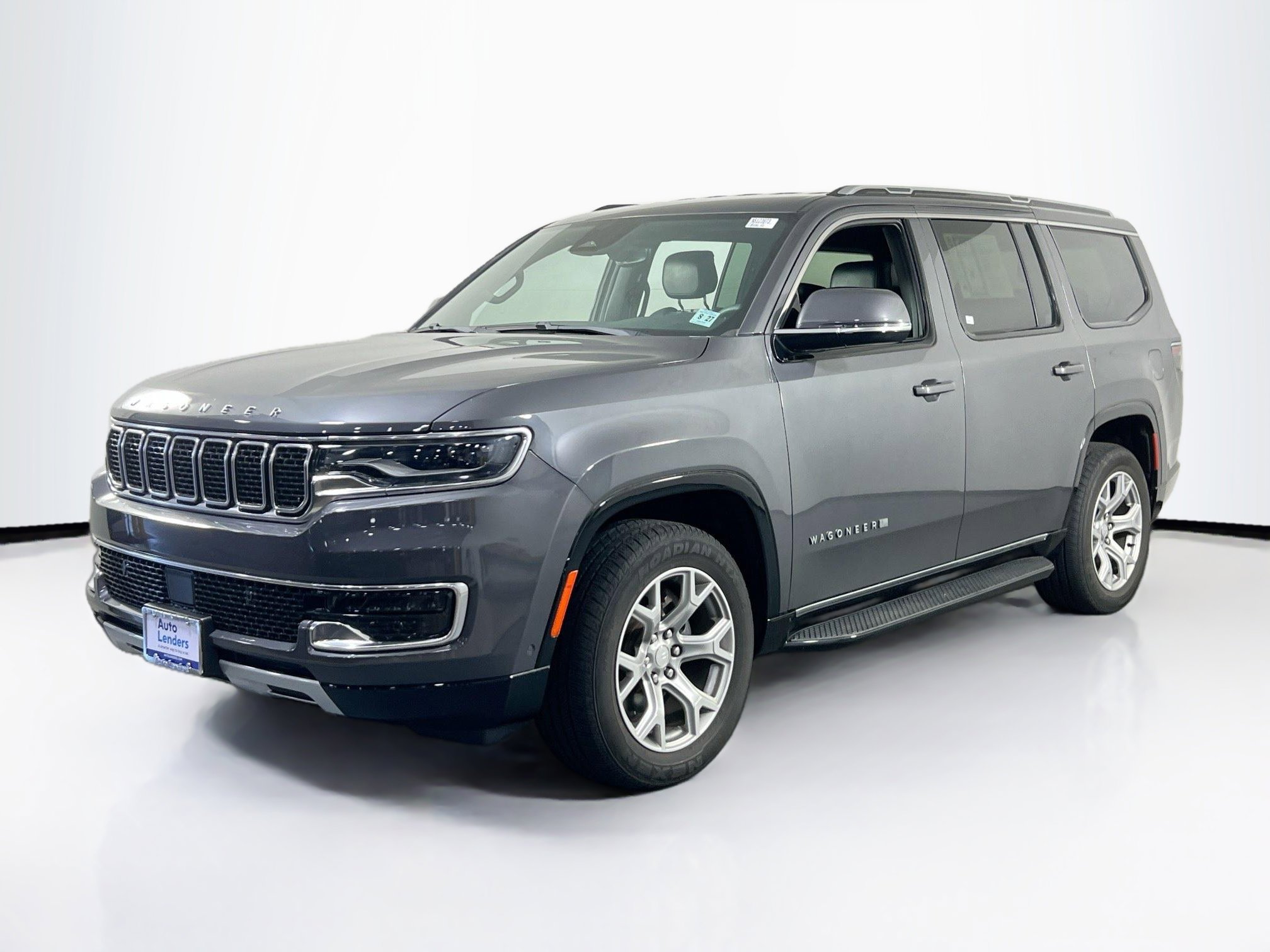 Used 2022 Jeep Wagoneer Series II image 1