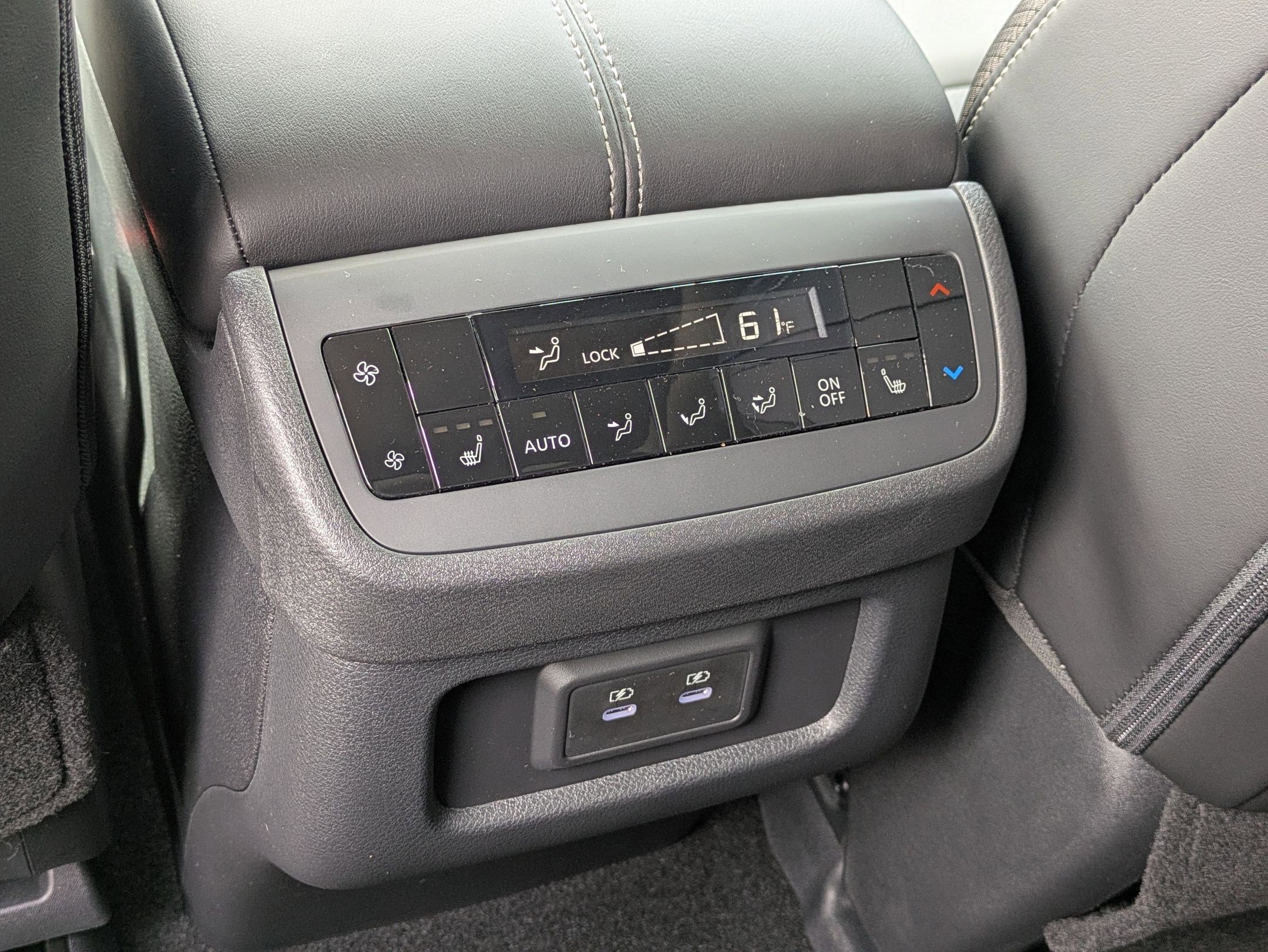 New 2026 Nissan Pathfinder SL FWD image 28
