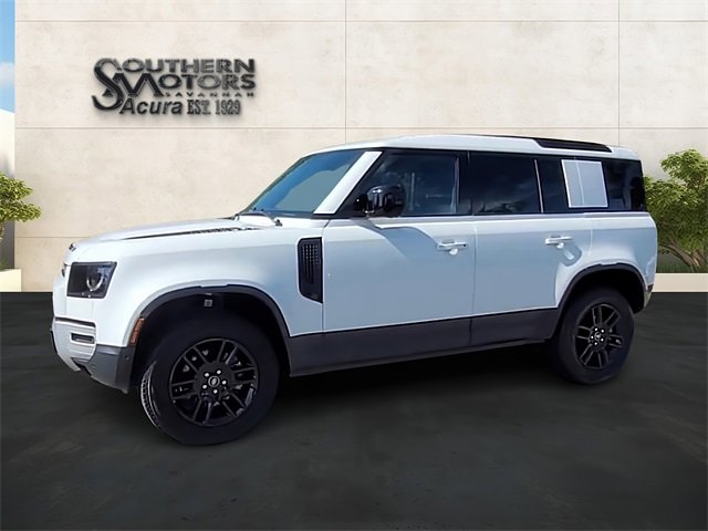 Used 2025 Land Rover Defender 110 S image 18