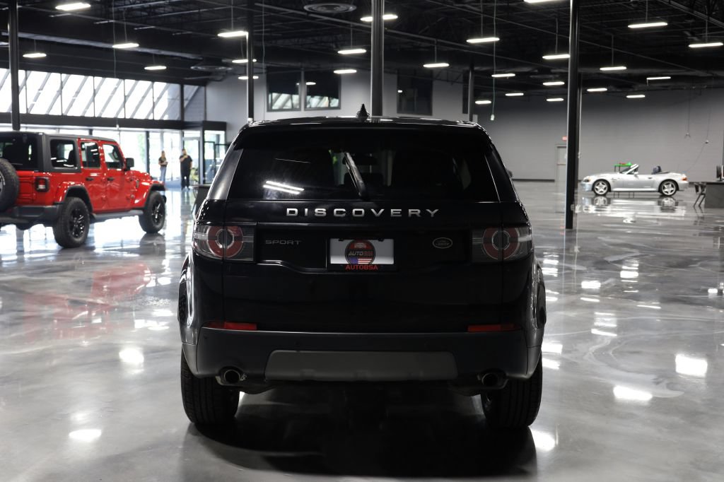 Used 2017 Land Rover Discovery Sport SE AWD/4WD image 6