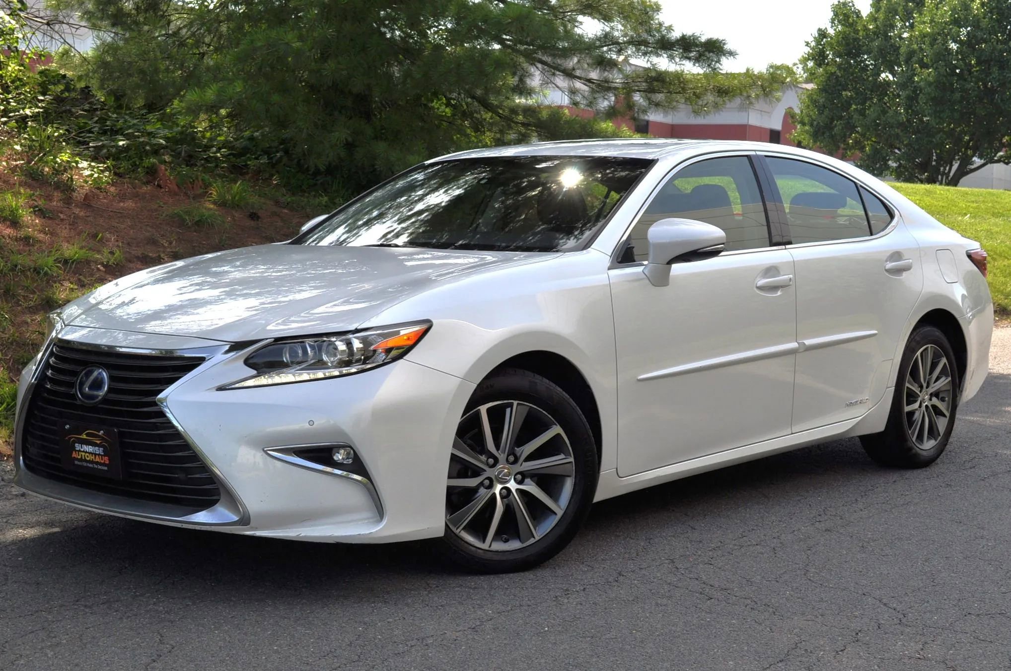 Used 2018 Lexus ES 300h