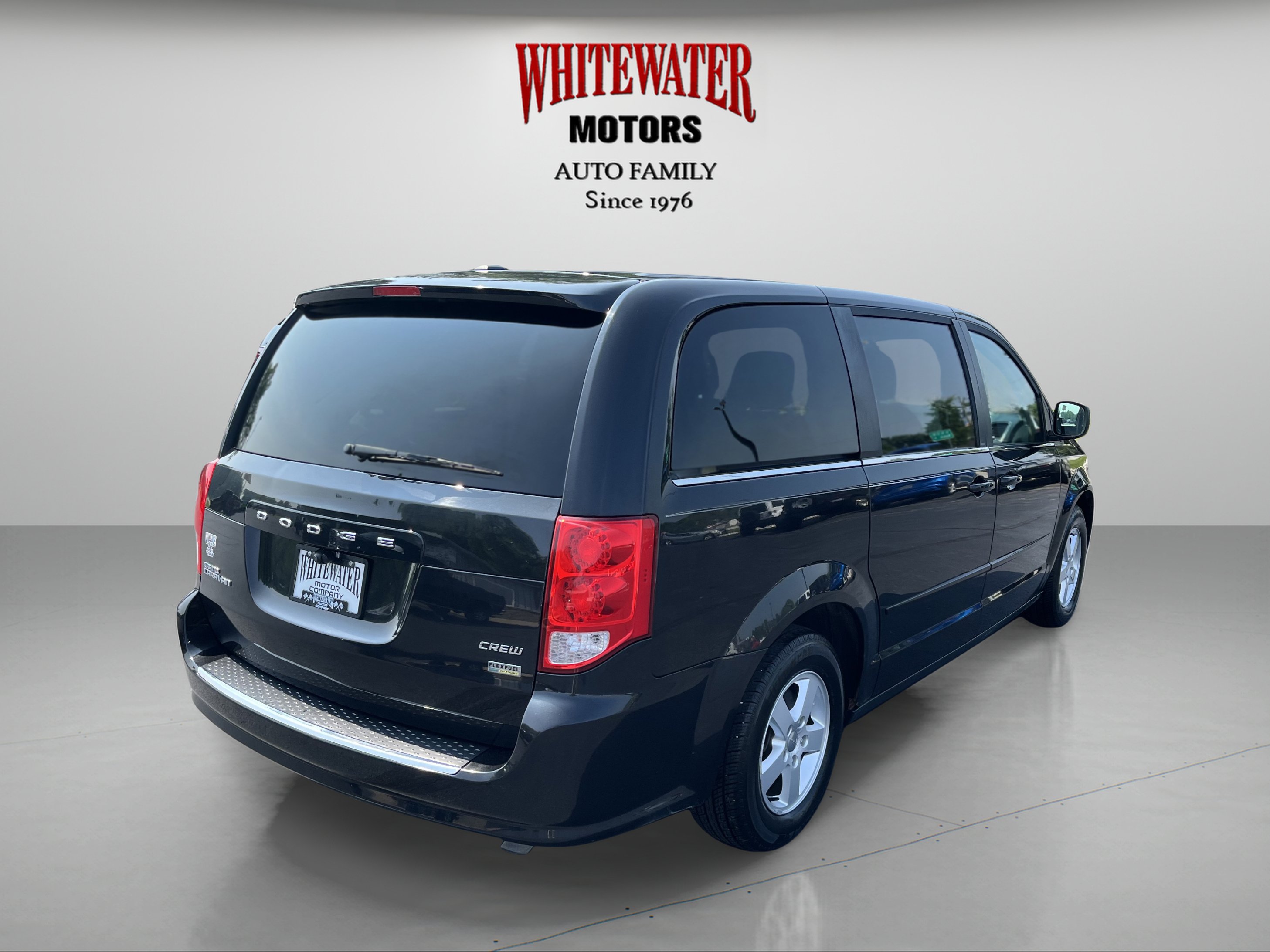 Used 2012 Dodge Grand Caravan Crew FWD image 5