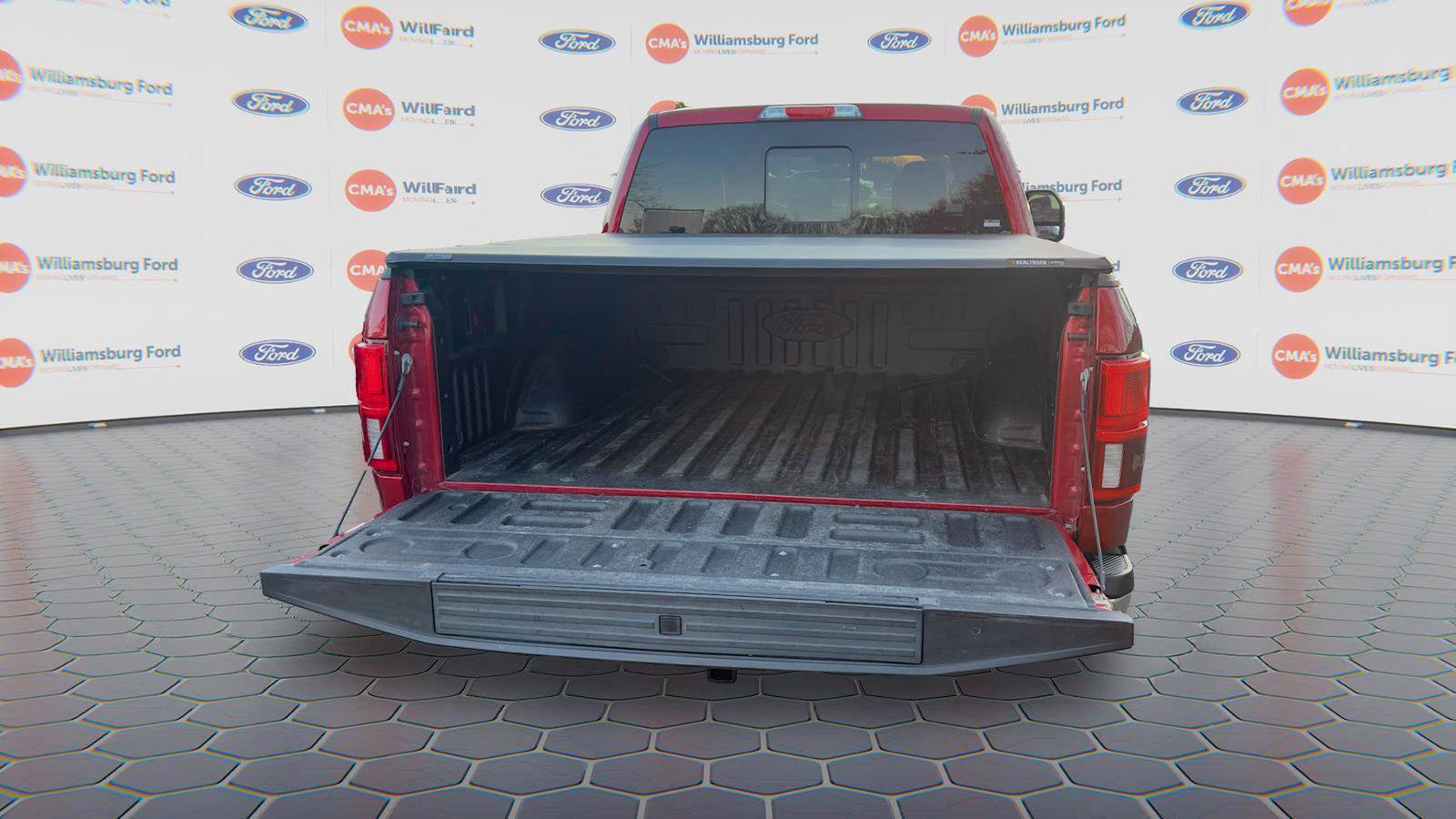 Used 2020 Ford F150 Lariat w/ Equipment Group 502A Luxury image 4