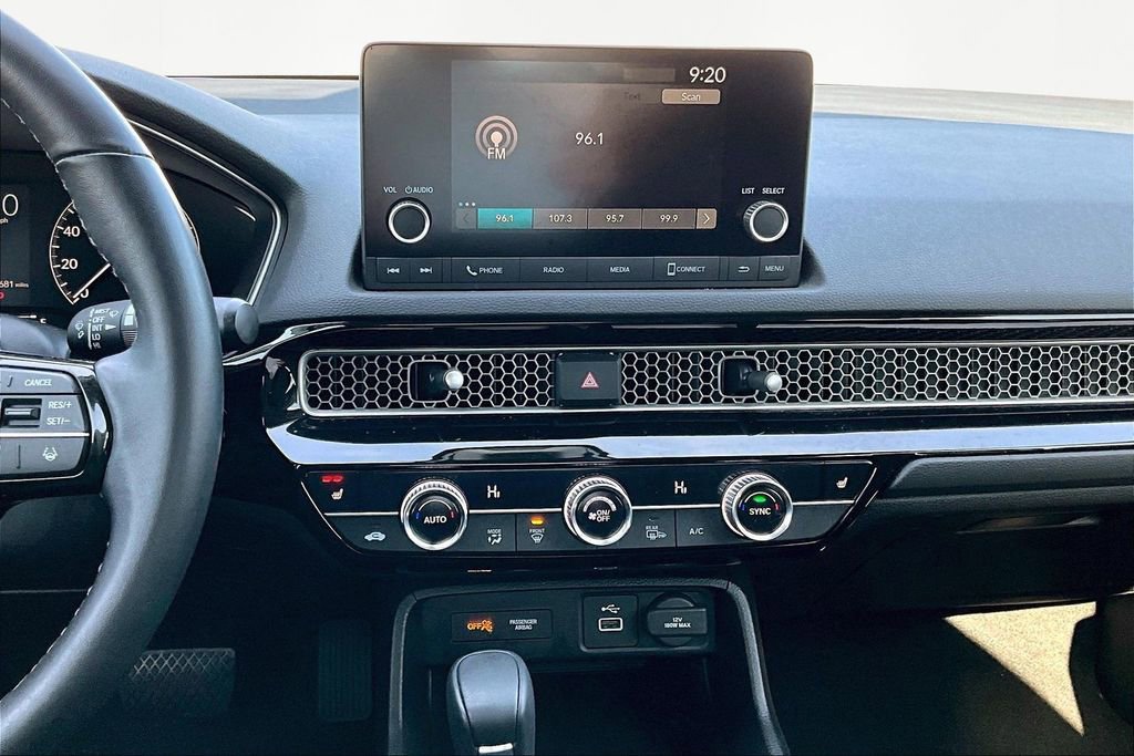 Used 2024 Honda Civic EX-L image 10