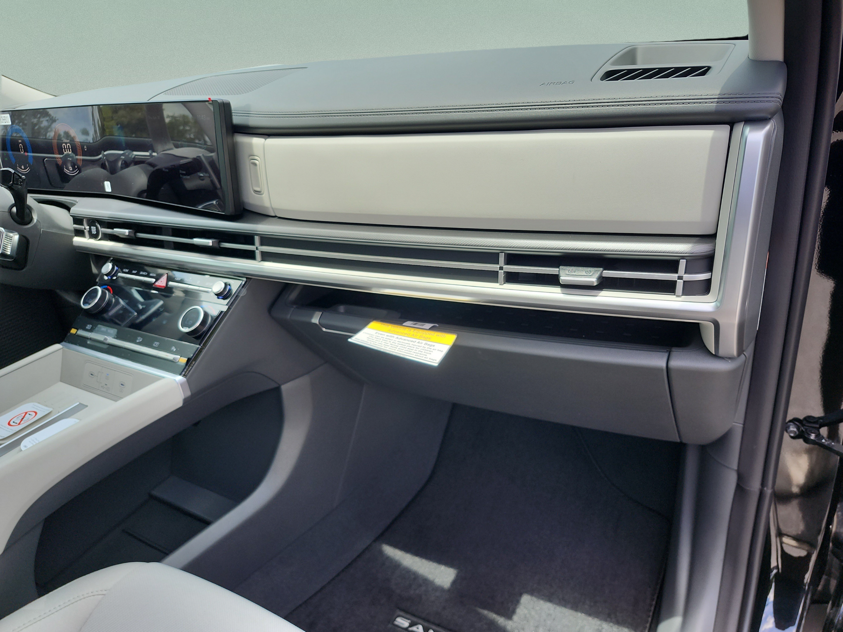 New 2026 Hyundai Santa Fe SE FWD image 19