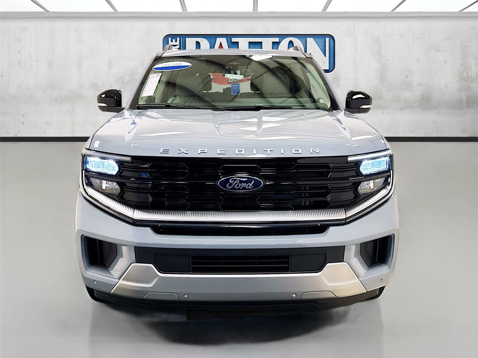 New 2025 Ford Expedition Platinum w/ Platinum Ultimate Package image 2