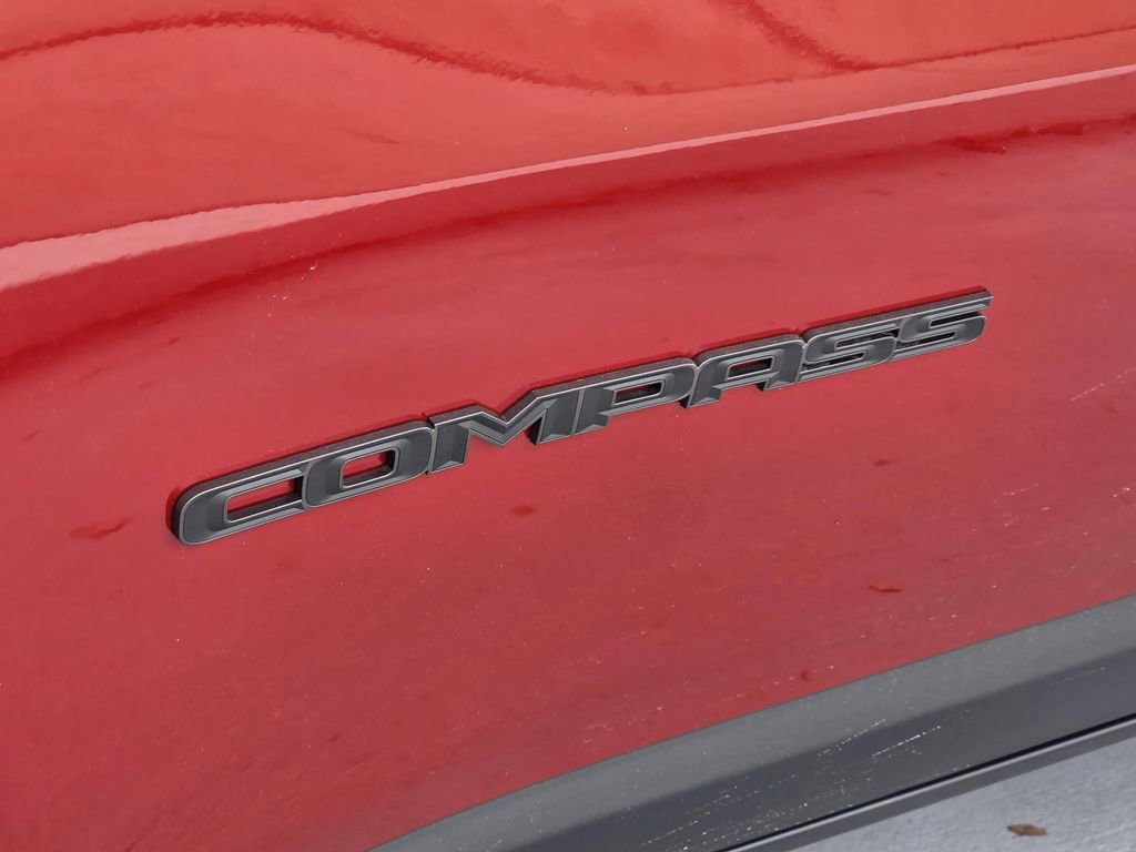 New 2026 Jeep Compass Latitude AWD/4WD image 31