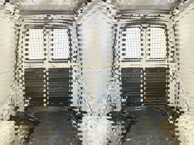 Used 2018 GMC Savana 2500 image 14