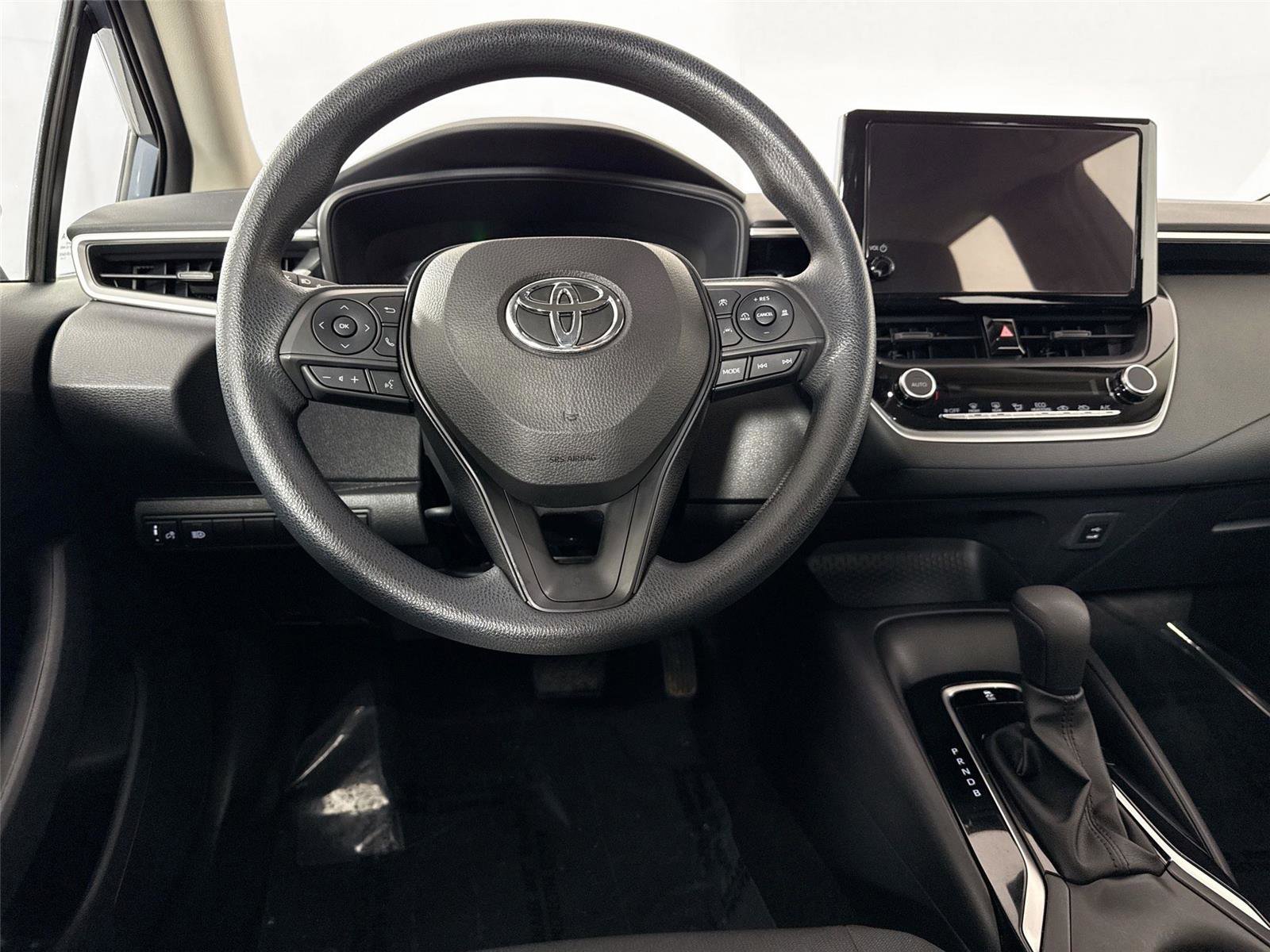 Certified 2024 Toyota Corolla LE FWD image 28