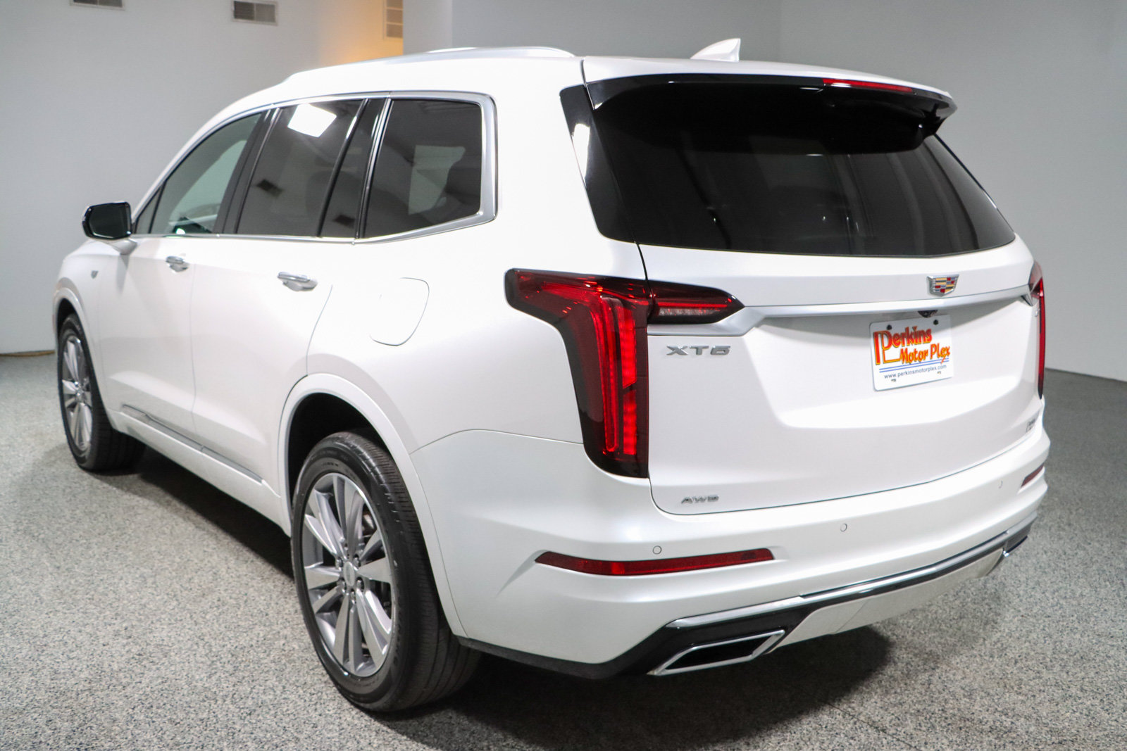 Used 2023 Cadillac XT6 Premium Luxury AWD/4WD image 9