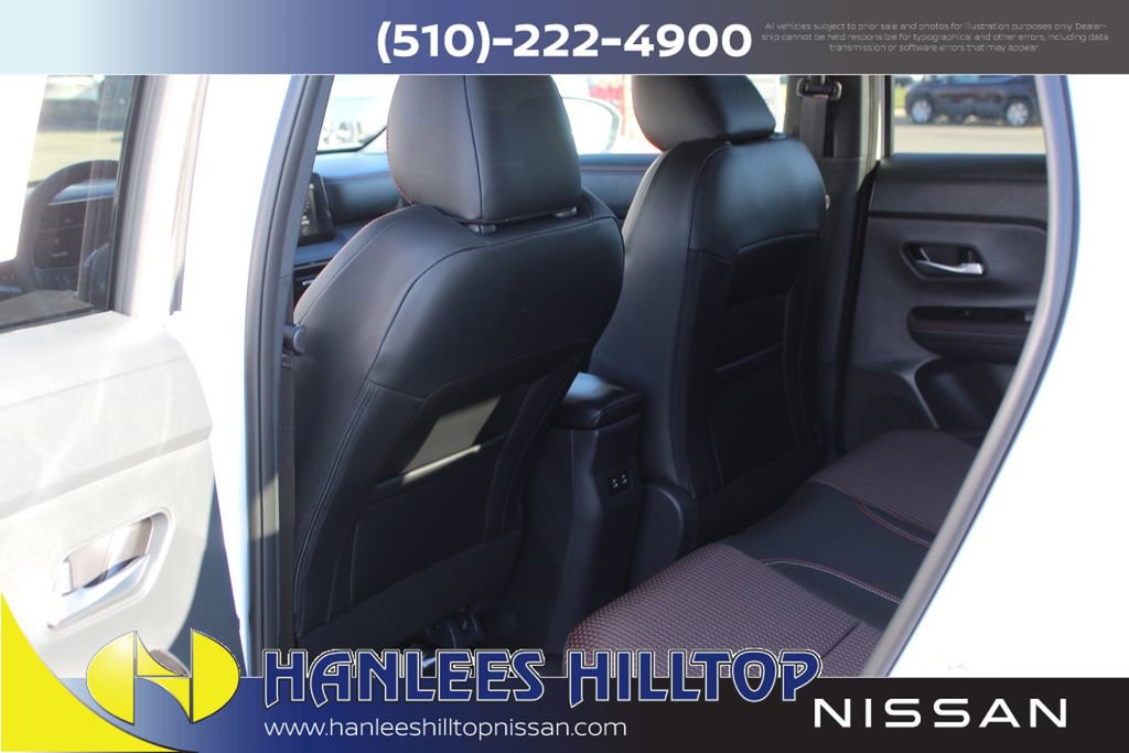 New 2025 Nissan Kicks SR w/ Illumination Package FWD image 14