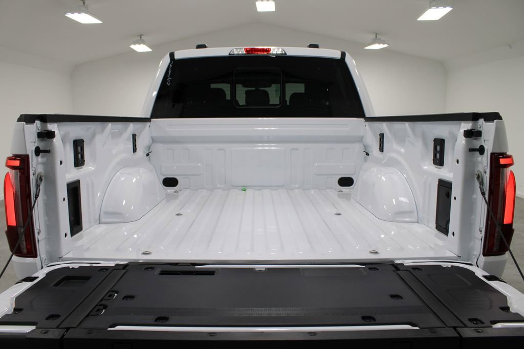 New 2026 Ford F150 Lariat image 16