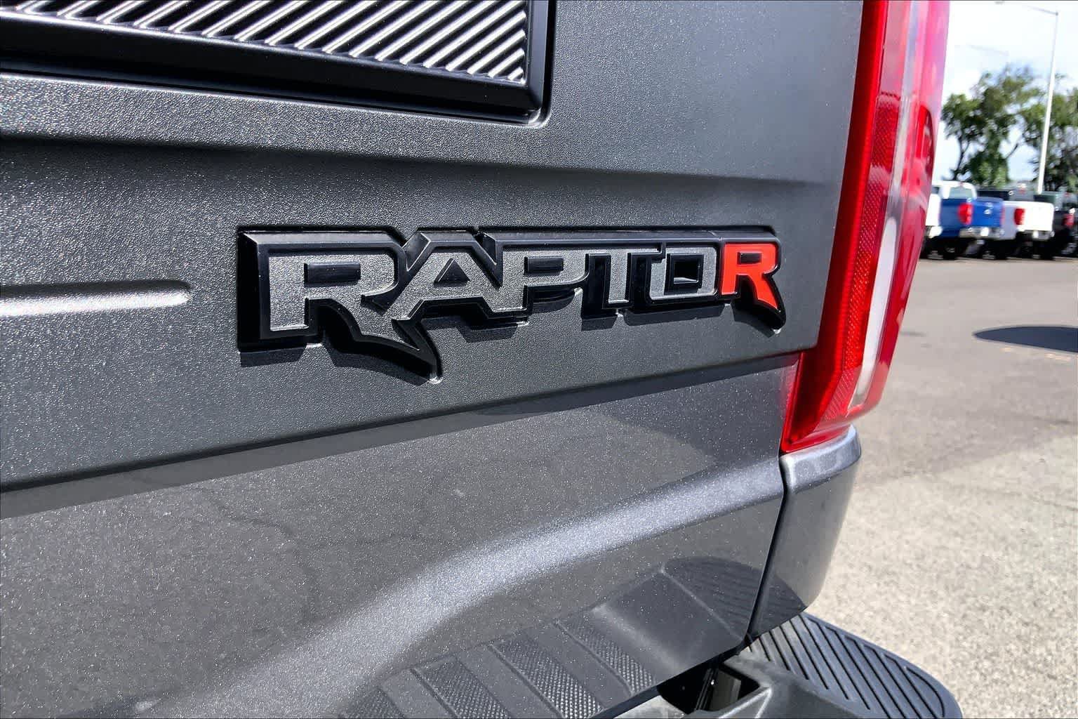 Used 2025 Ford F150 Raptor w/ Equipment Group 803A Raptor R AWD/4WD image 7