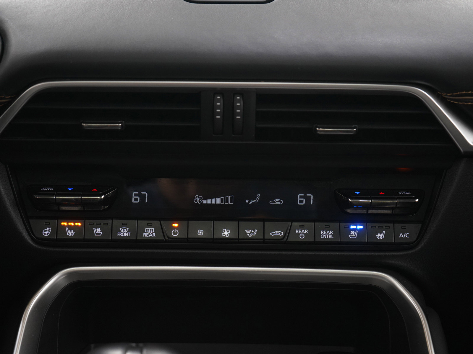 Certified 2024 MAZDA CX-90 Plug-In Hybrid w/ Premium Plus image 22