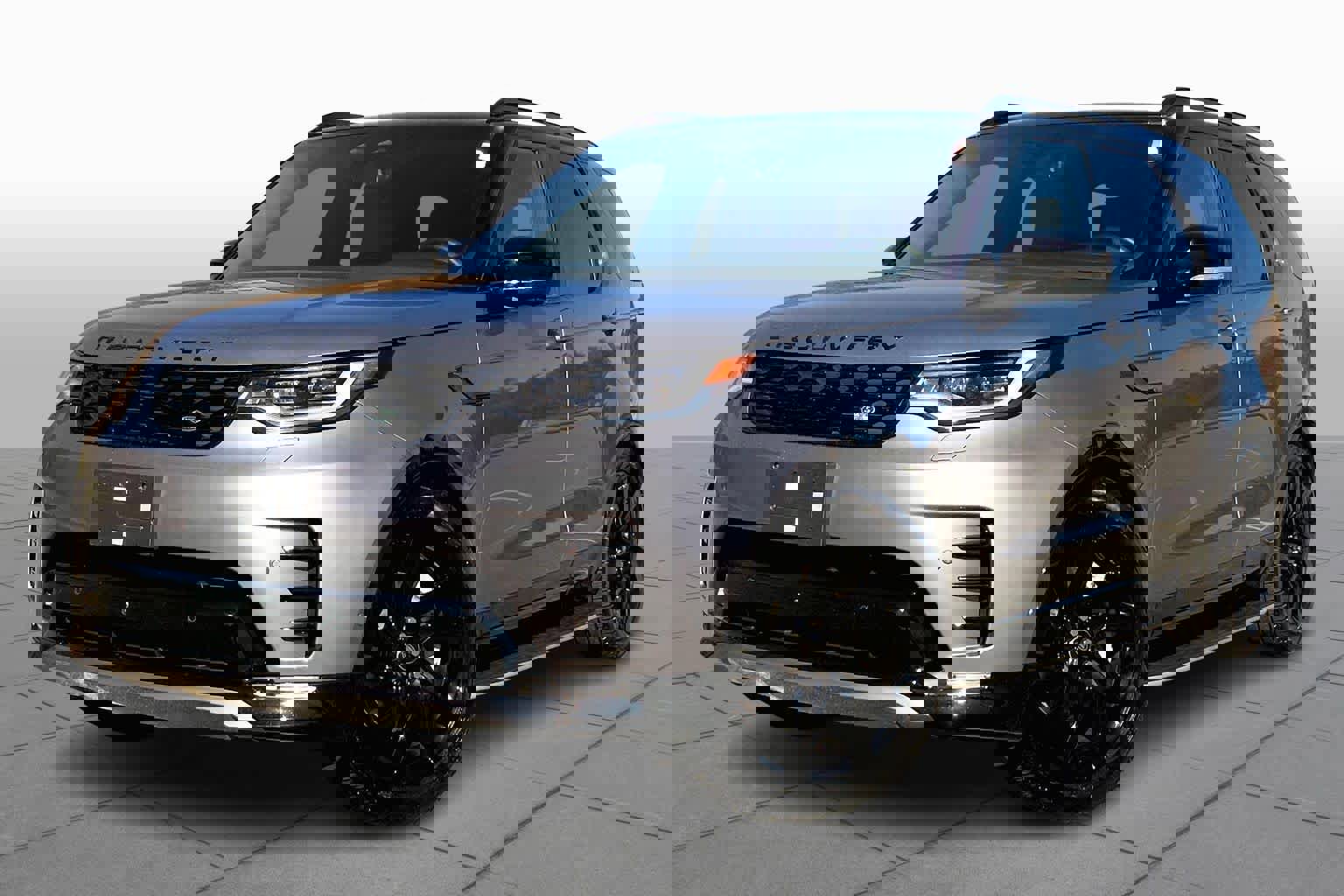 Used 2025 Land Rover Discovery Dynamic SE