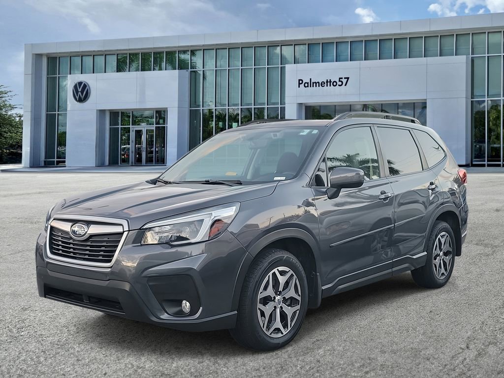 Used 2021 Subaru Forester Premium image 3