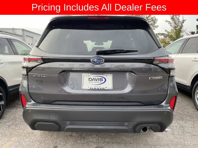 Used 2025 Subaru Forester Touring AWD/4WD image 9