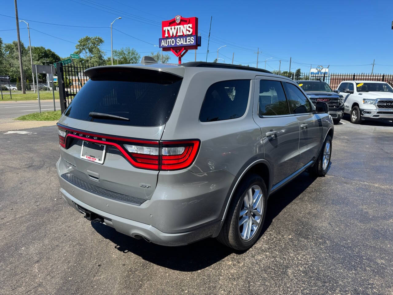 Used 2022 Dodge Durango GT AWD/4WD image 5