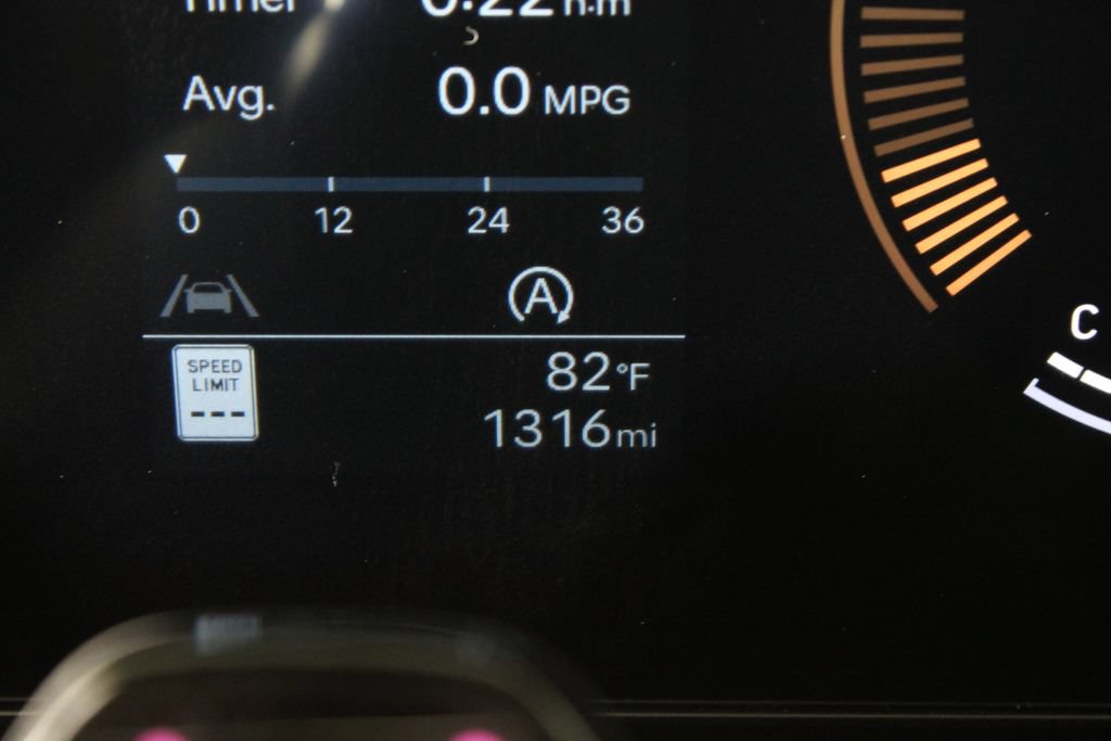 Certified 2026 Hyundai Santa Fe SEL FWD image 30