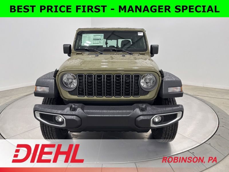 New 2026 Jeep Gladiator Sport AWD/4WD image 2