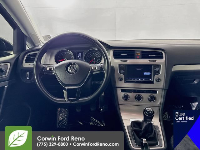 Used 2017 Volkswagen Golf S FWD image 23