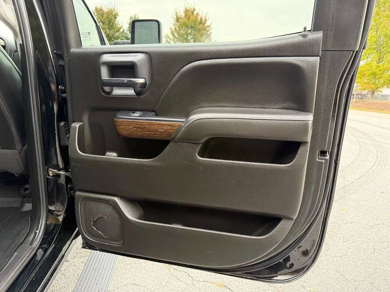 Used 2018 GMC Sierra 2500 Denali w/ Duramax Plus Package image 19