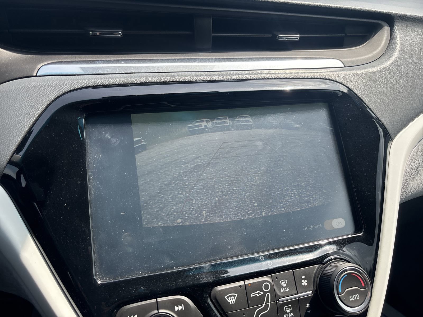 Used 2019 Chevrolet Bolt LT FWD image 17