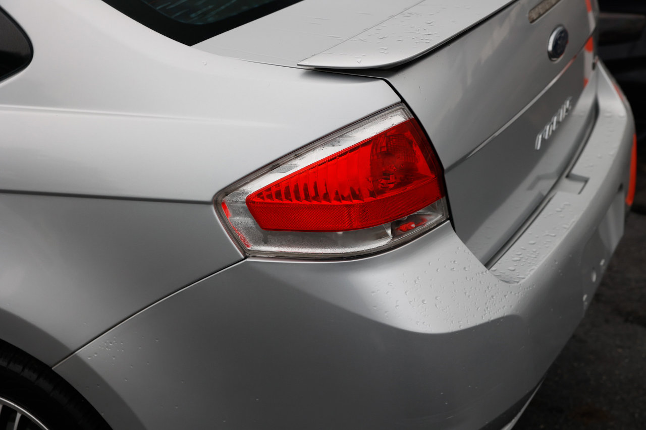 Used 2010 Ford Focus SE image 24