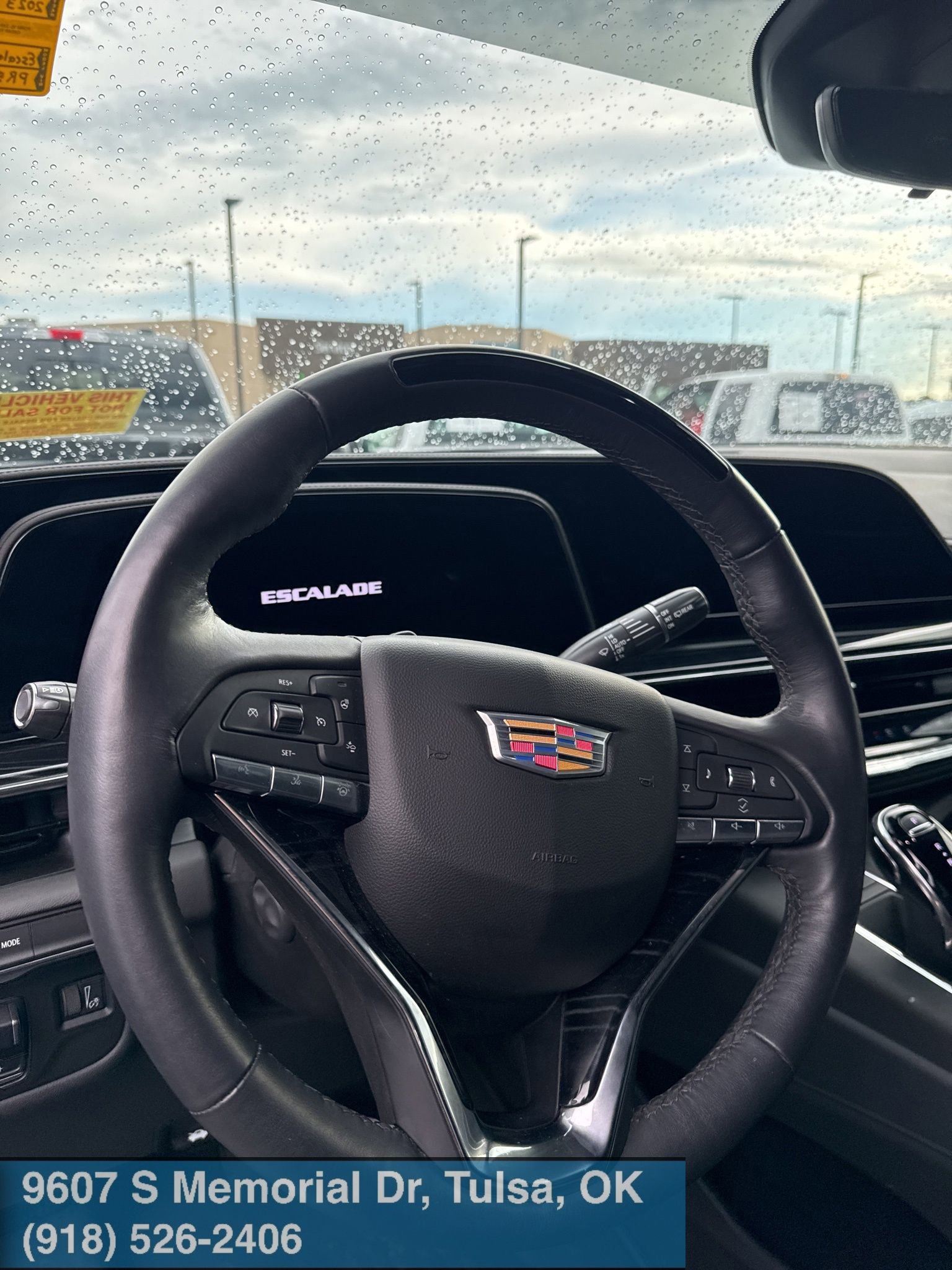 Used 2023 Cadillac Escalade Sport w/ LPO, ONYX Package image 6