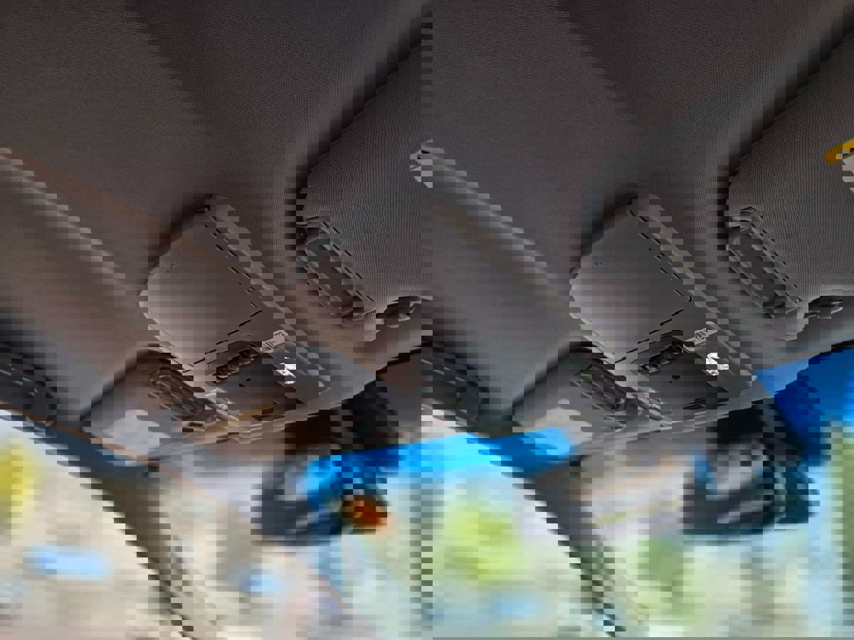 Used 2018 Toyota Camry XLE image 18