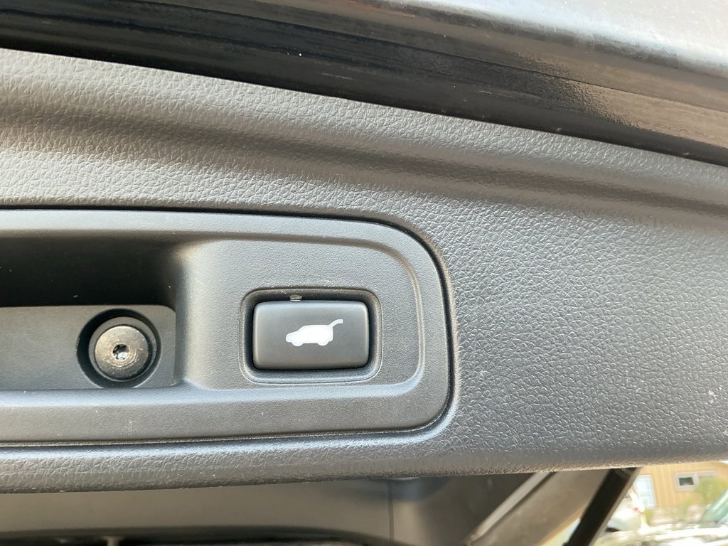 Used 2020 Honda Pilot Black Edition image 35