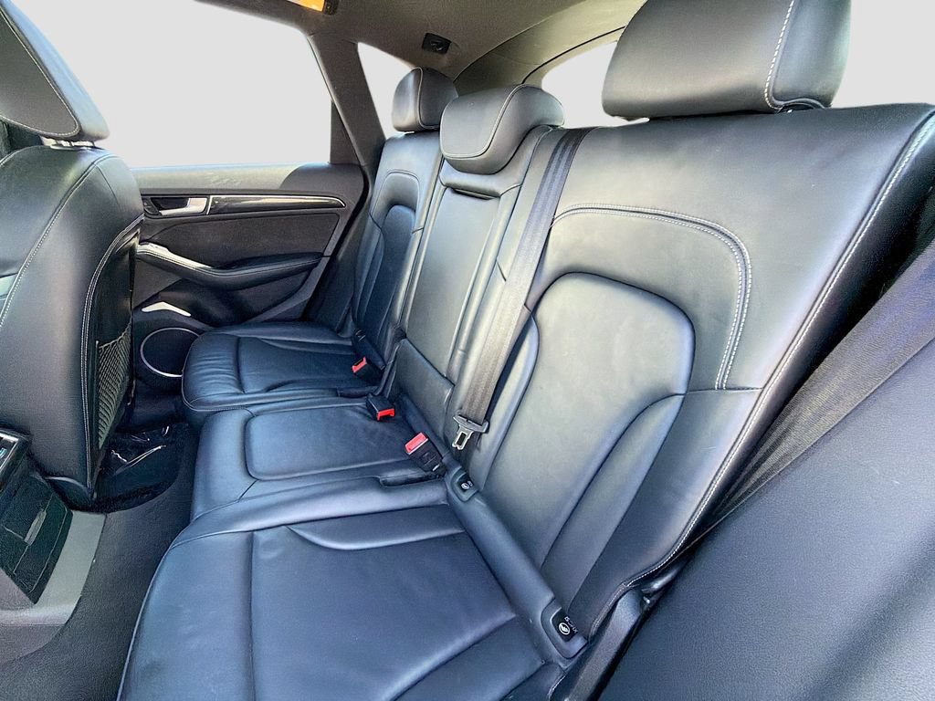 Used 2017 Audi SQ5 Premium Plus w/ Technology Package AWD/4WD image 20