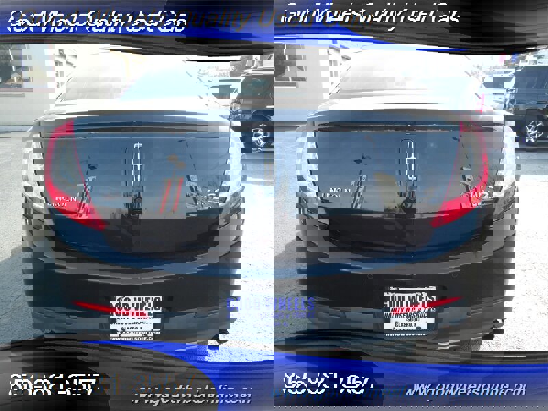 Used 2013 Lincoln MKS AWD image 6