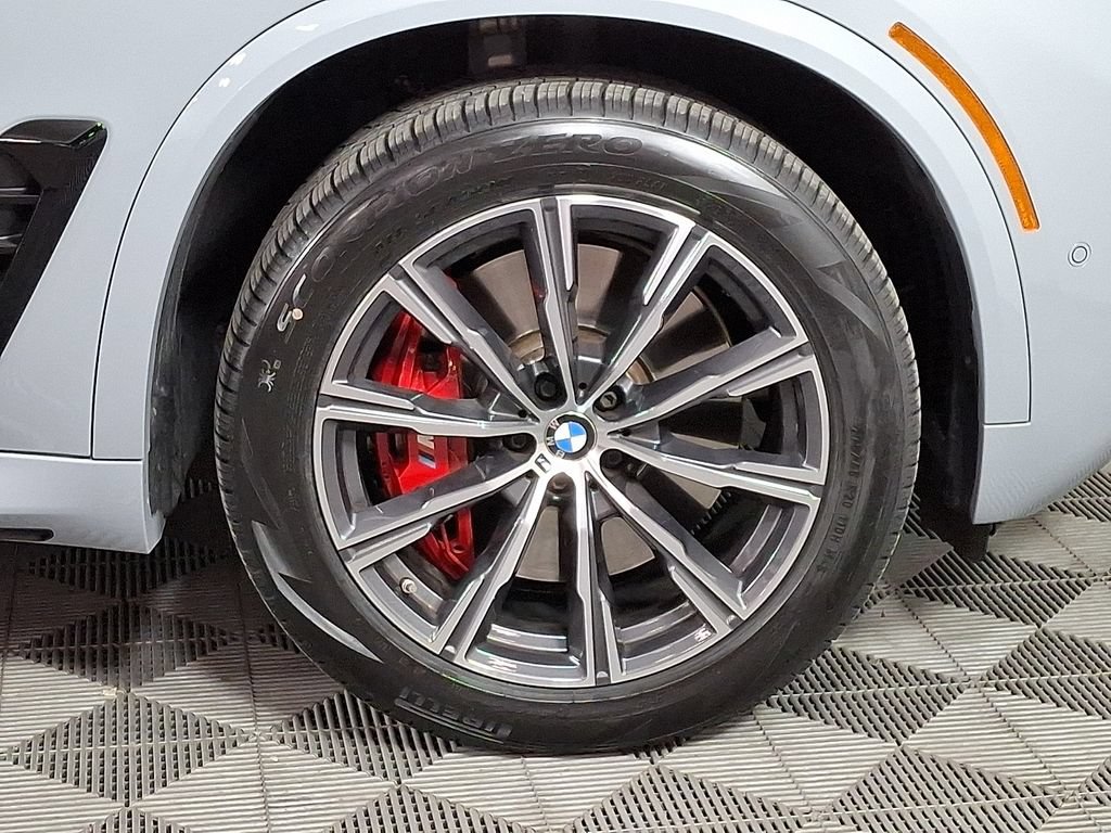 Certified 2024 BMW X5 M60i AWD/4WD image 11