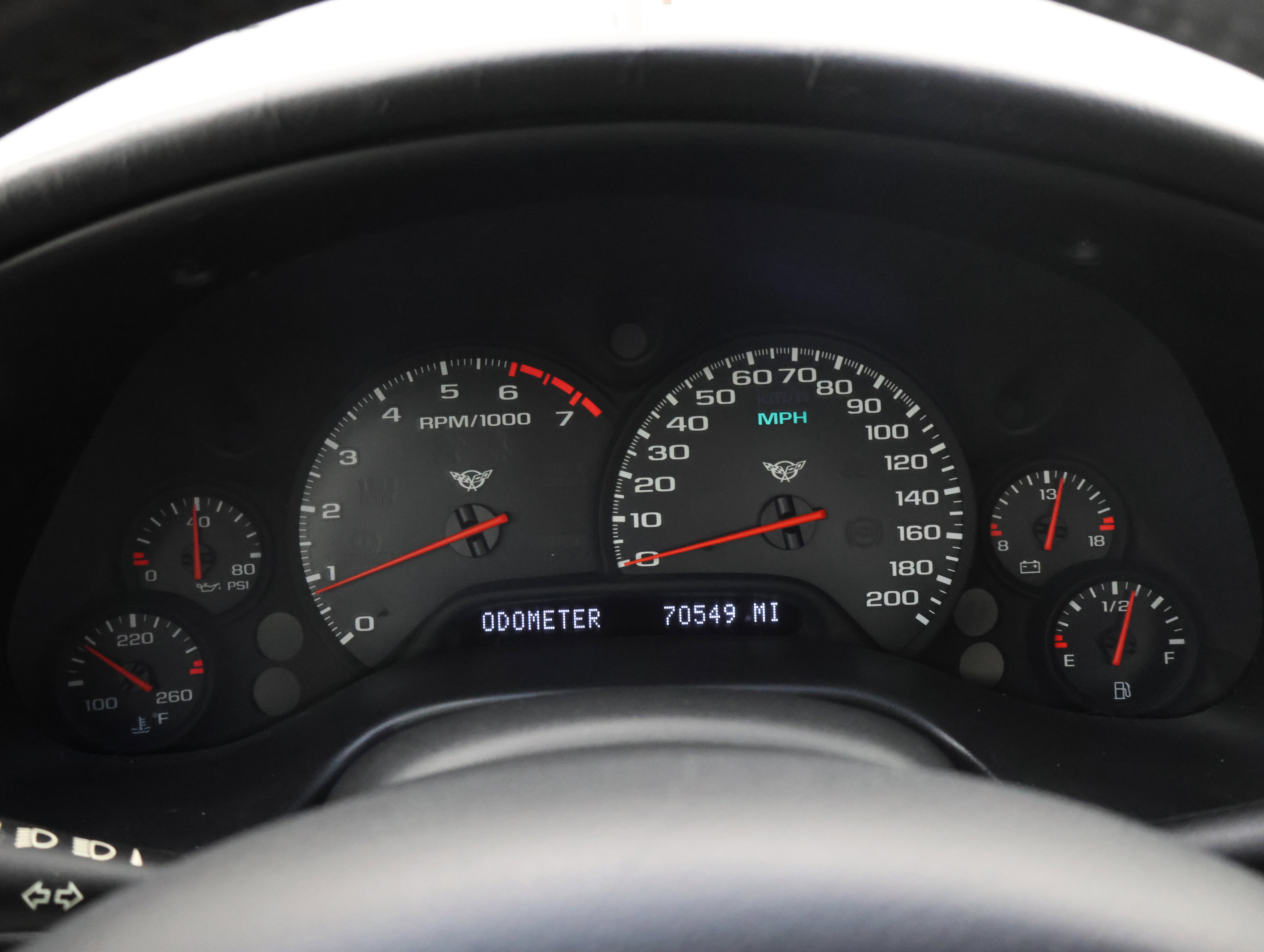 Used 2004 Chevrolet Corvette Coupe w/ Preferred Equipment Group RWD image 9