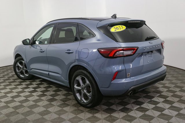 Used 2023 Ford Escape ST-Line w/ Tech Pack #1 image 8