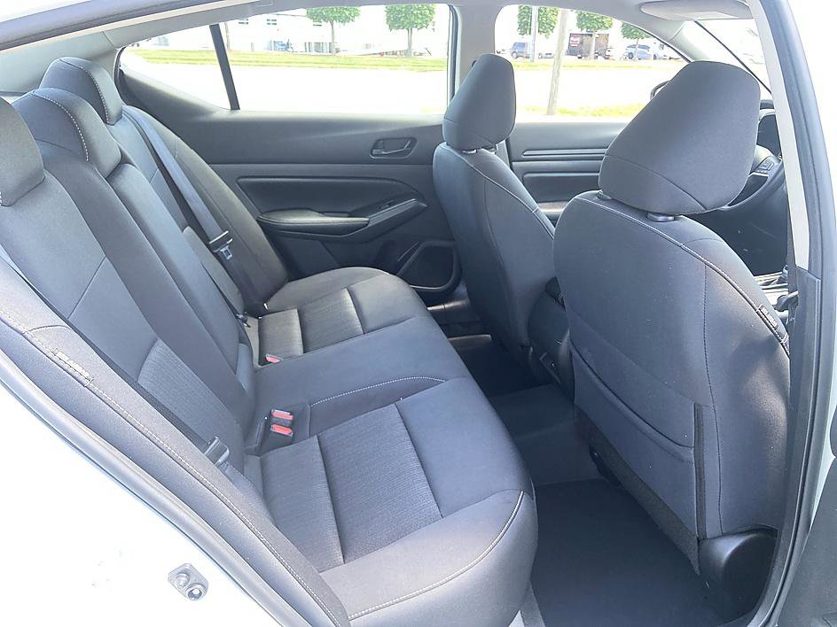 Certified 2024 Nissan Altima 2.5 SV FWD image 18