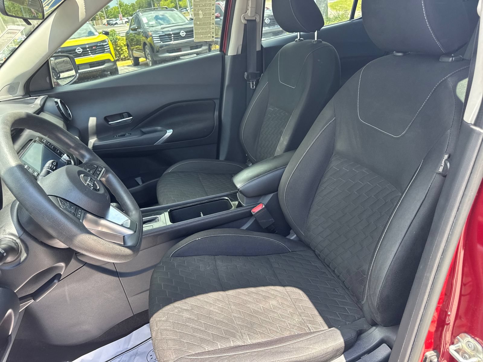 Used 2021 Nissan Kicks SV FWD image 34