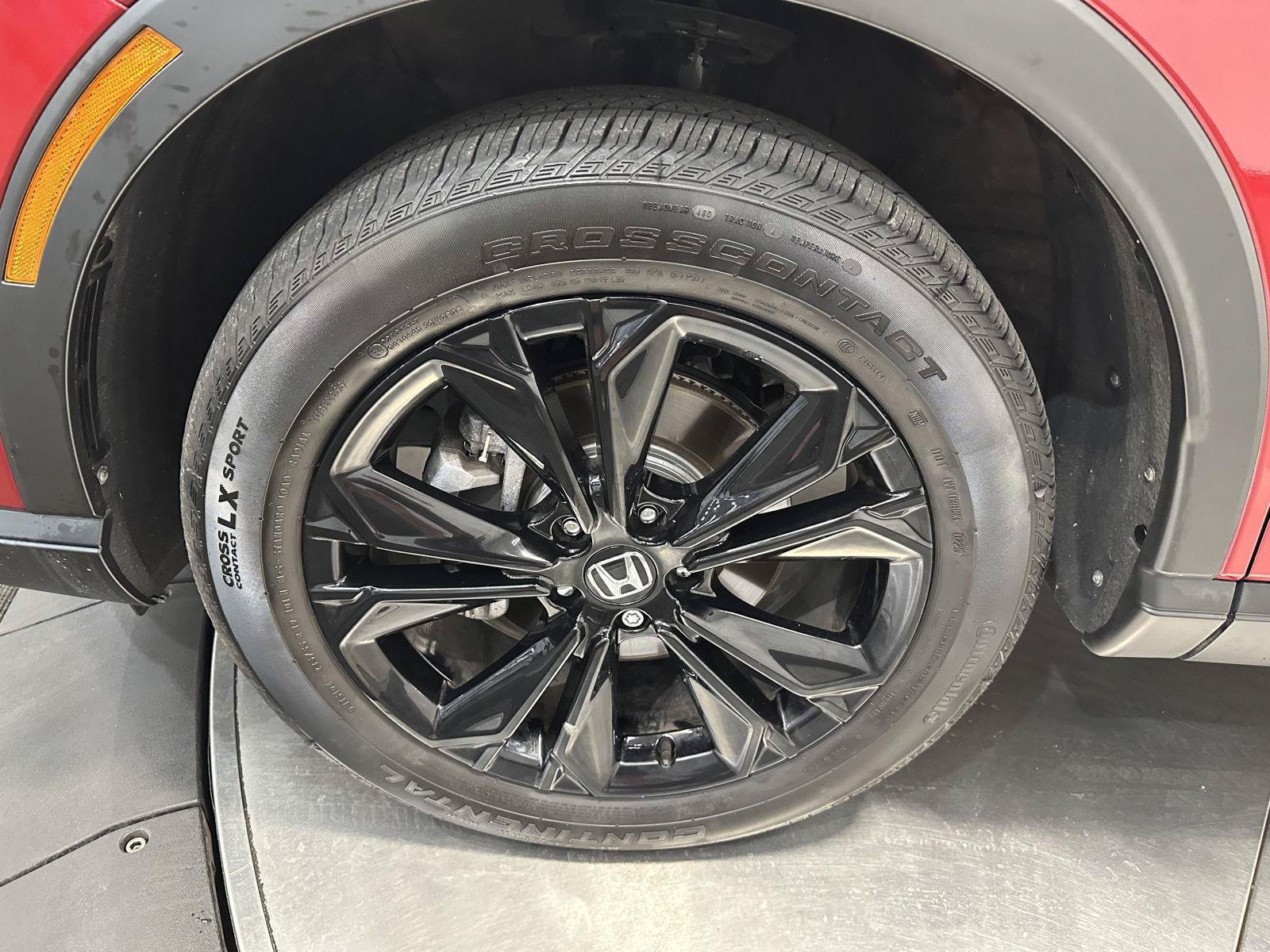 Certified 2025 Honda CR-V Sport Touring image 9