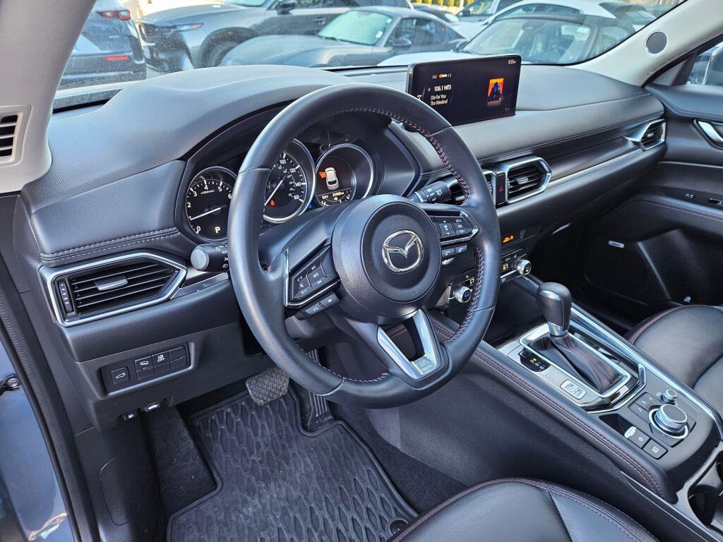 Certified 2021 MAZDA CX-5 Carbon Edition image 21