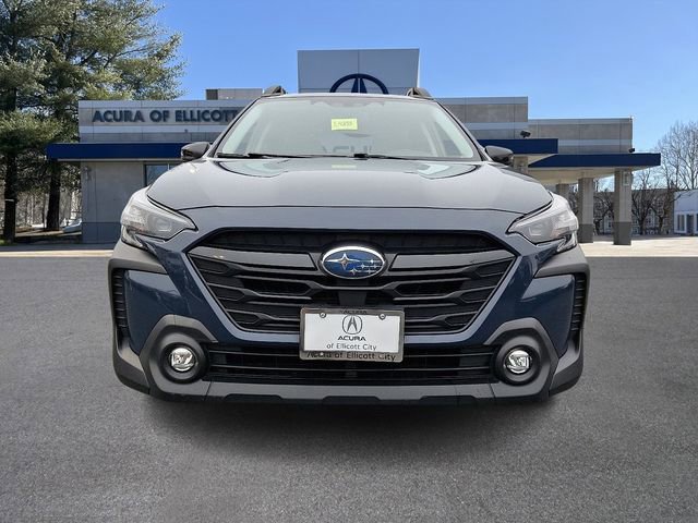 Used 2023 Subaru Outback Onyx Edition image 2