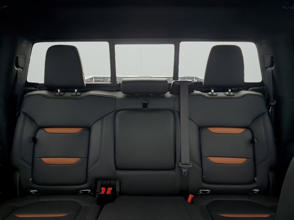 Used 2023 GMC Sierra 2500 AT4 w/ AT4 Preferred Package image 43