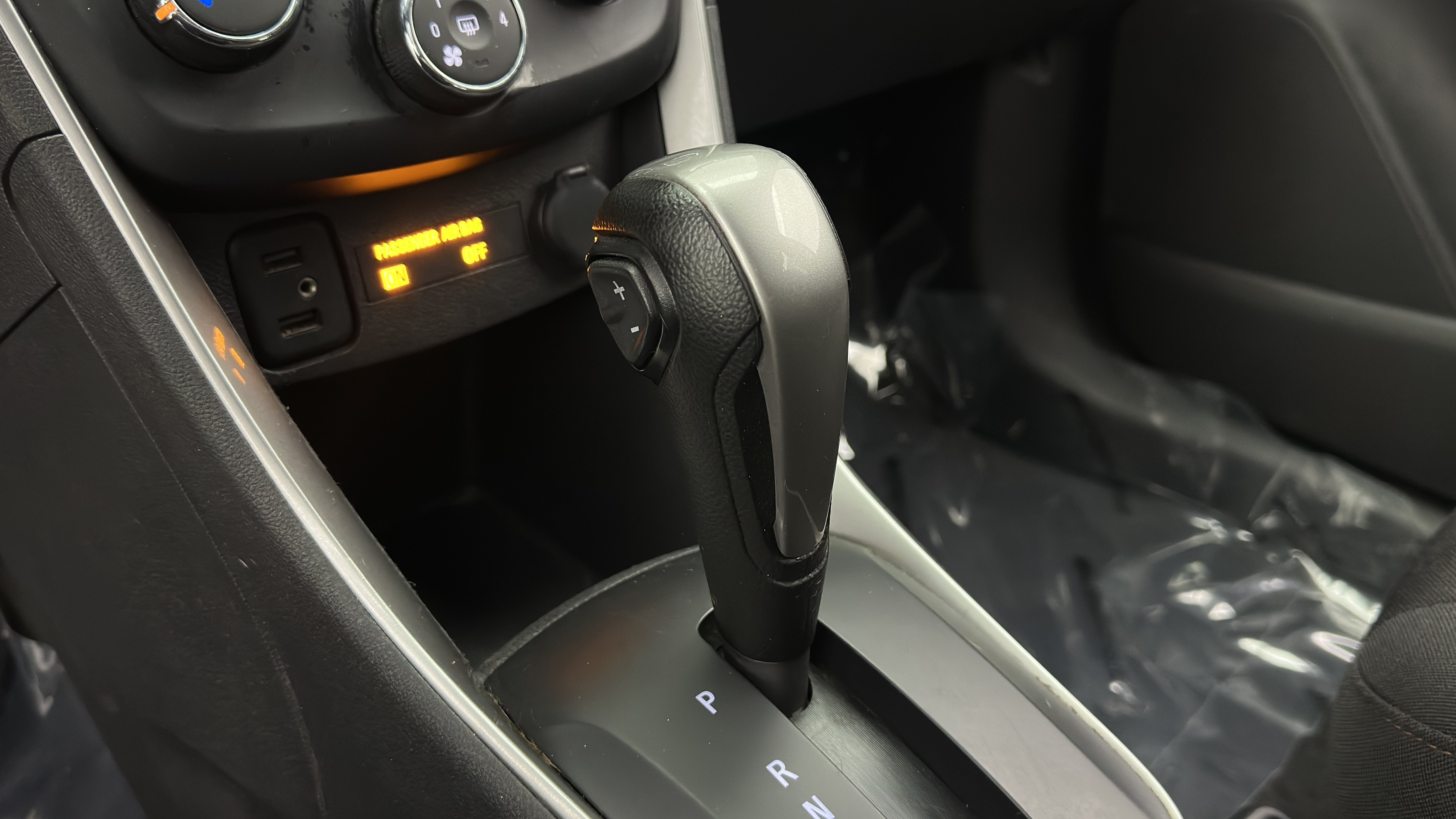 Used 2020 Chevrolet Trax LT FWD image 17