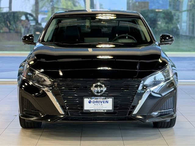 Used 2023 Nissan Altima 2.5 SL AWD/4WD image 2