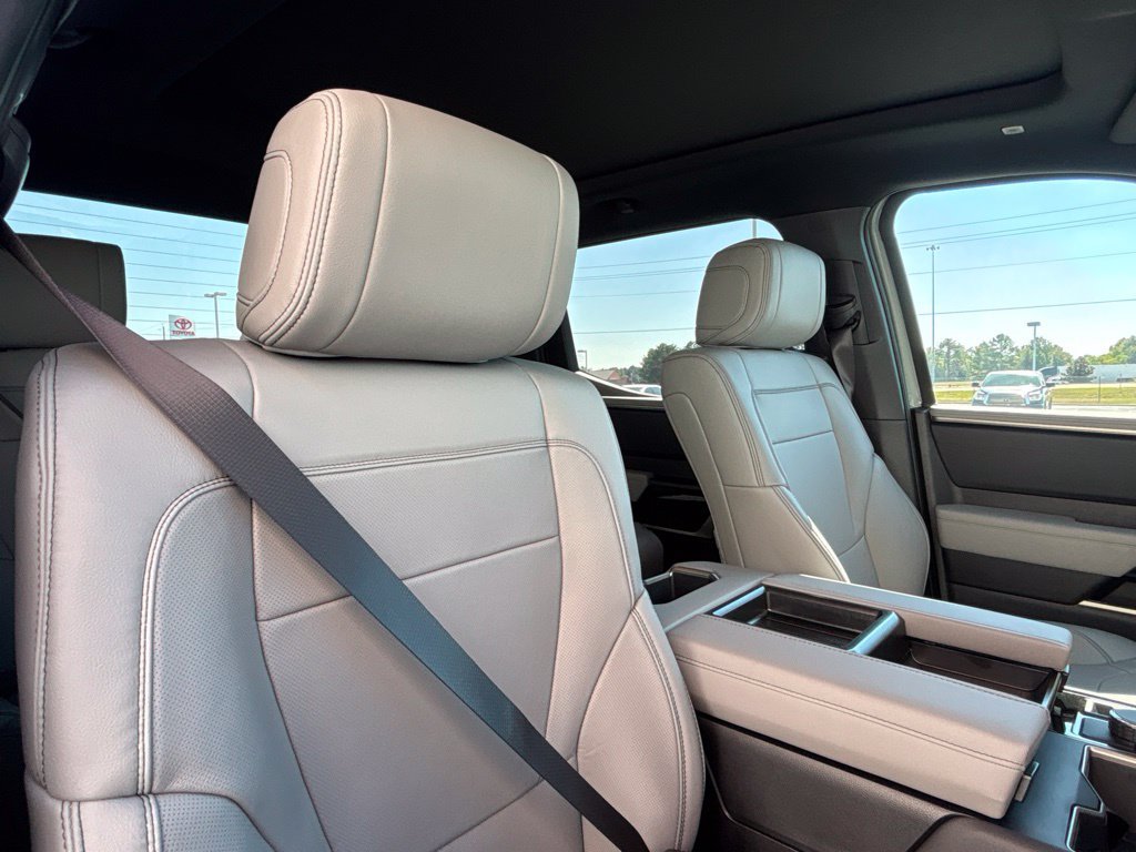 New 2026 Toyota Tundra Limited AWD/4WD image 19