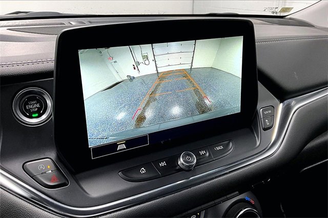 Used 2025 Chevrolet Blazer LT image 15