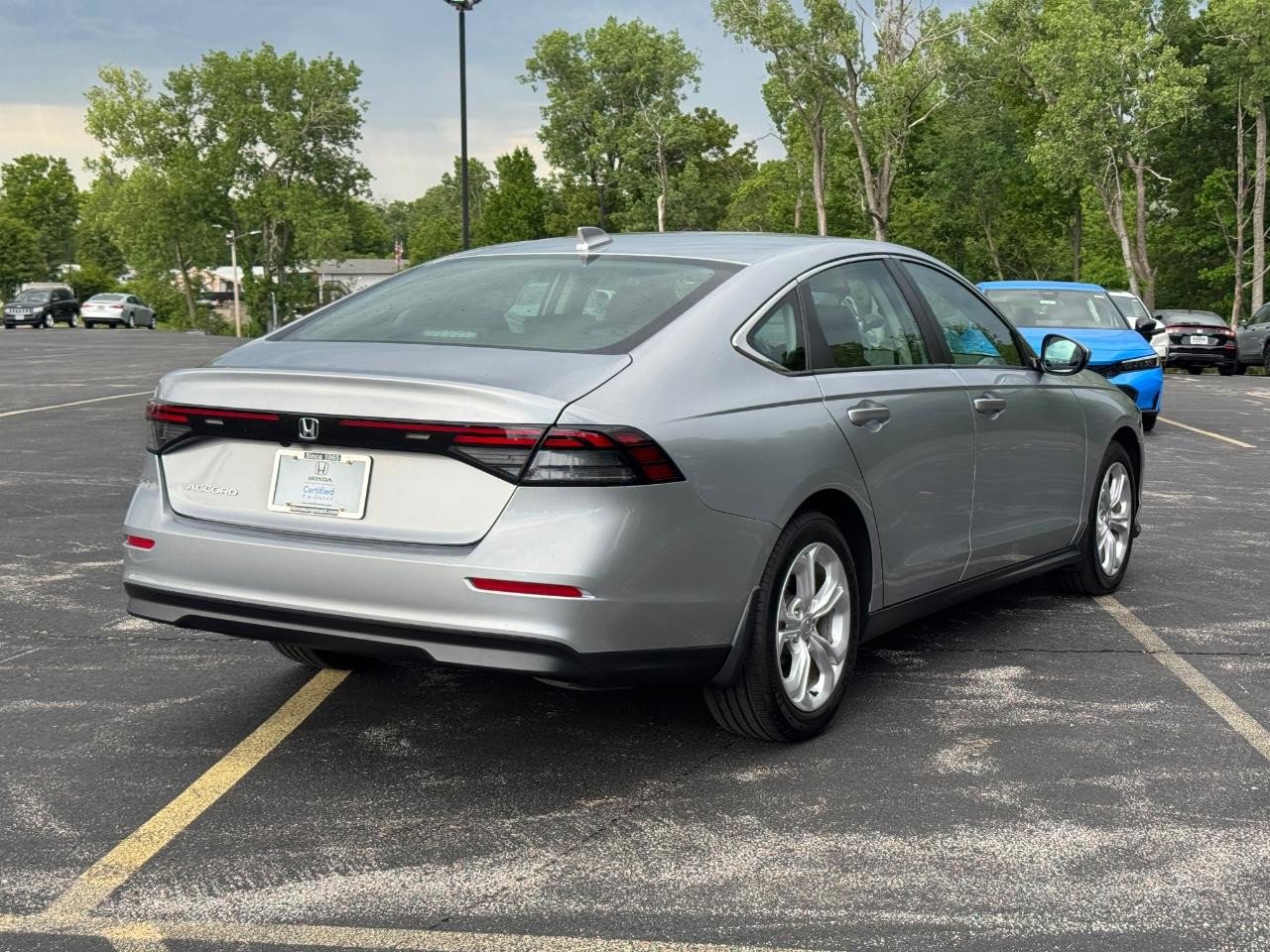 Used 2025 Honda Accord LX image 4
