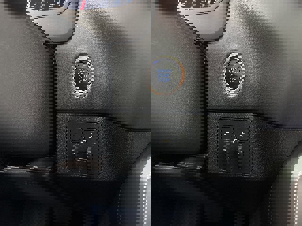 Used 2023 Toyota Tundra Platinum image 26