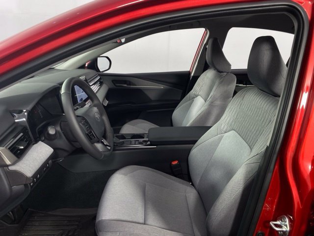 Used 2026 Toyota Camry LE w/ Convenience Package FWD image 15