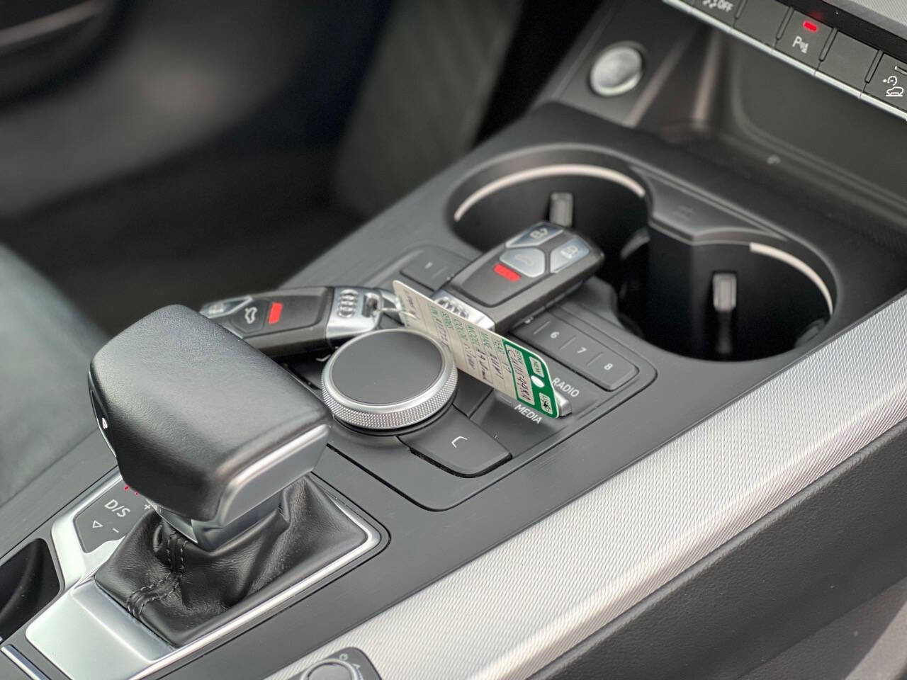 Used 2017 Audi A4 2.0T allroad Premium Plus w/ Premium Plus Package image 14